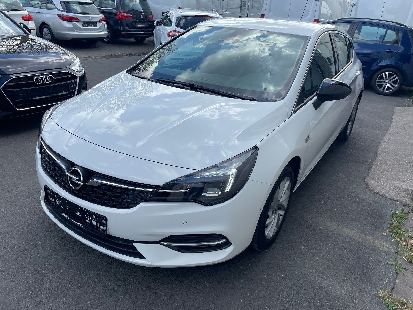 Opel Astra 1.5 D Autom. Limousine - Samsaru's Car Outlet
