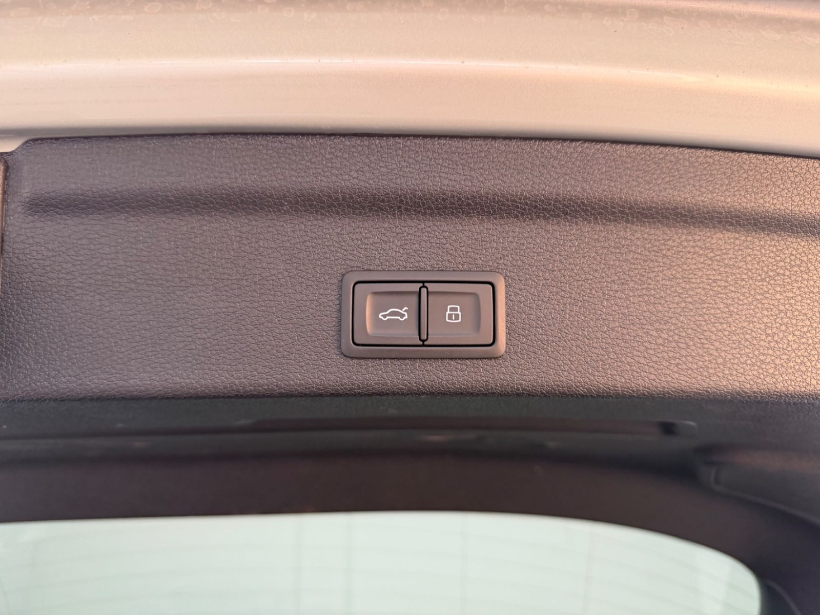 Audi Q3 Sportback 40 TDI quattro S line+LEDER+SONOS+