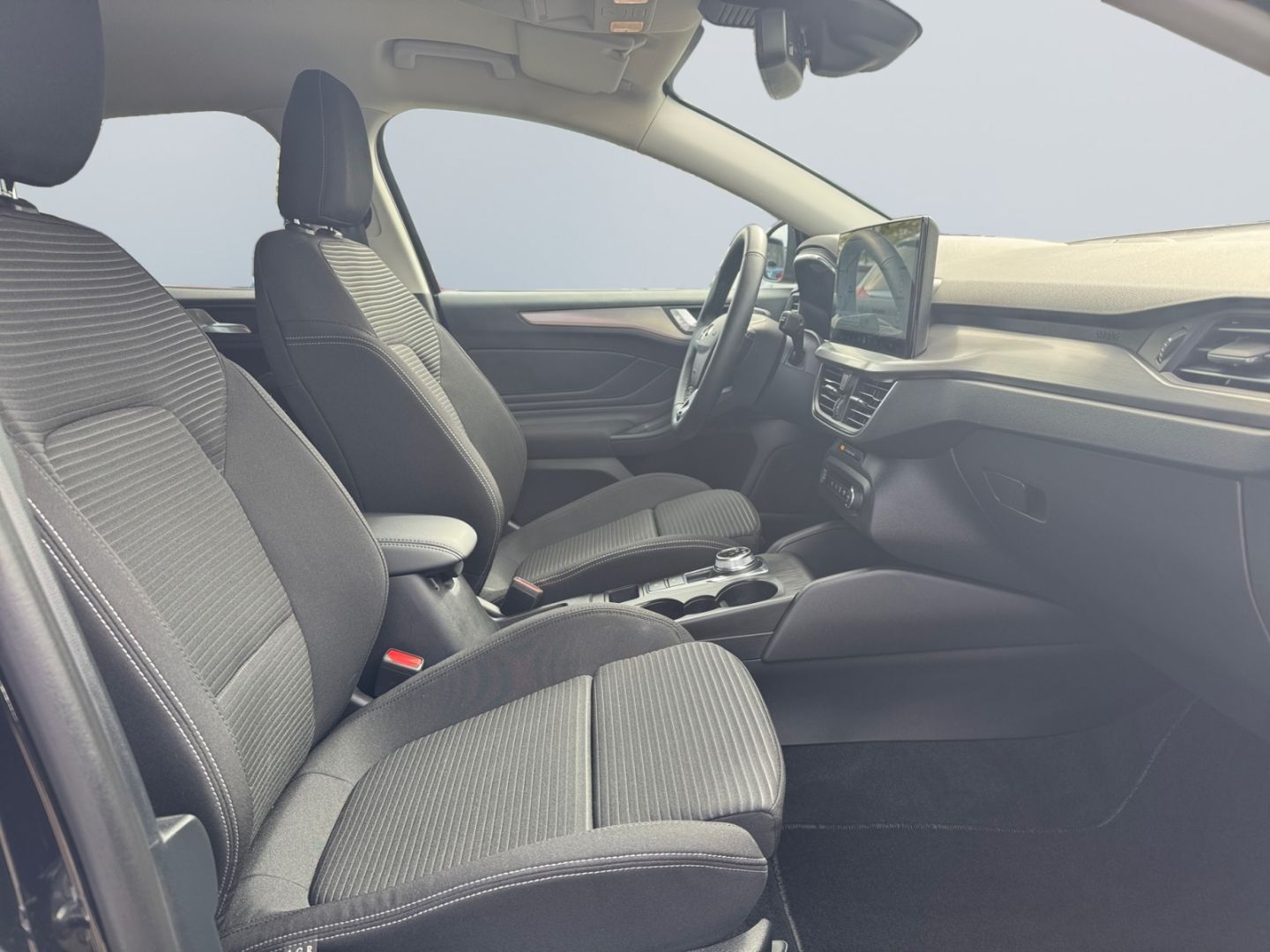 Ford Focus Turnier 1.5 EcoBlue TITANIUM *Matrix*AHK*