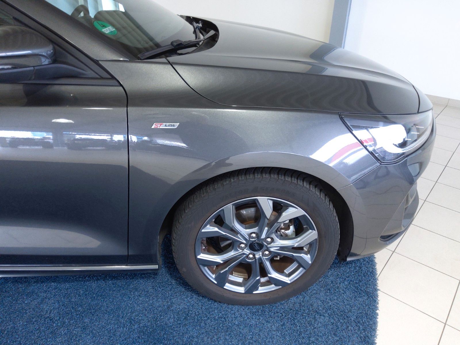 Ford Focus Turnier ST-Line Hybrid AT Navi Winter-Pake