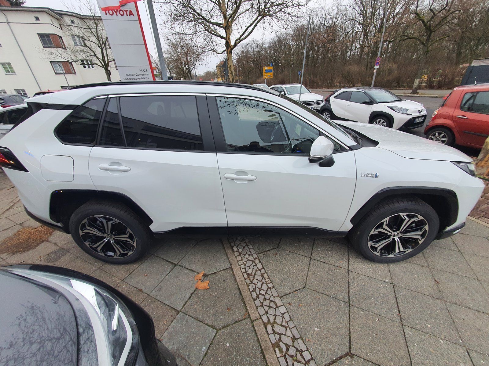 Toyota RAV 4 2.5l Plug-in Hybrid 4x4 Comfort