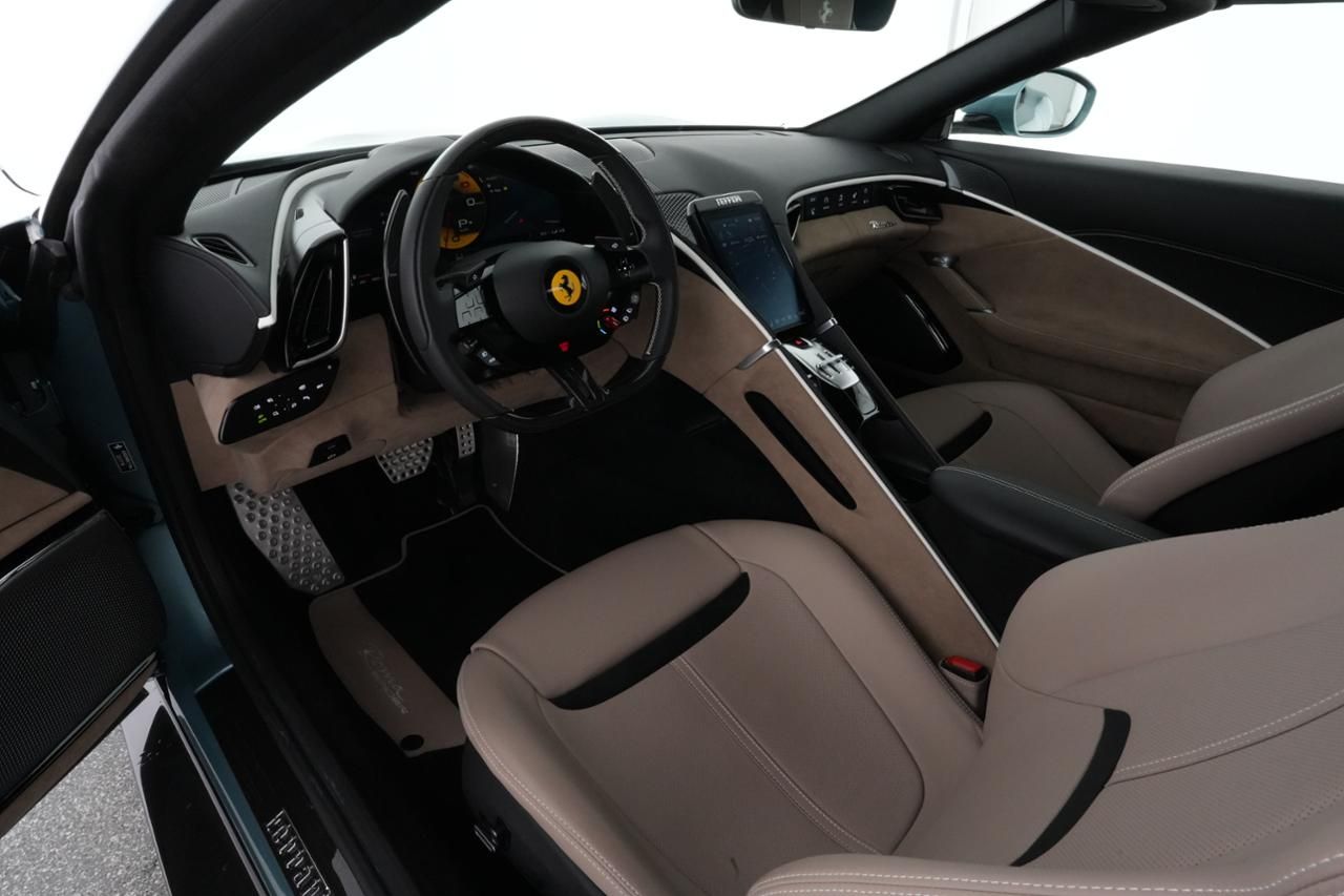 Ferrari Roma Spider - Samsaru's Car Outlet