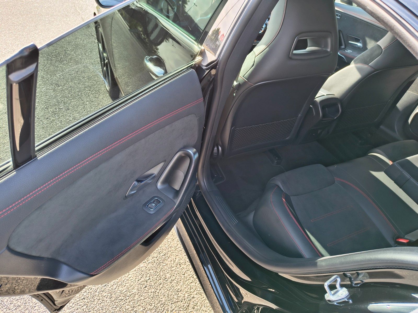 Mercedes-Benz CLA 200 Coupé 4Matic AMG - Samsaru's Car Outlet