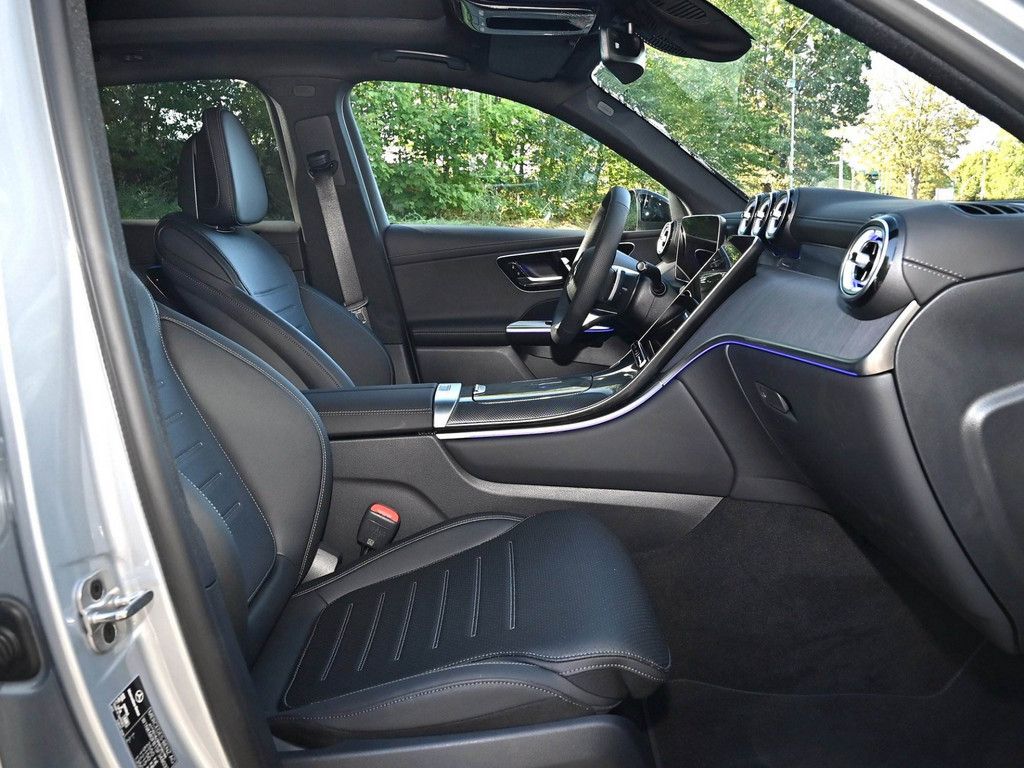 Mercedes-Benz GLC 220 d 4M AMG Line Night AHK Distr Pano Kamer