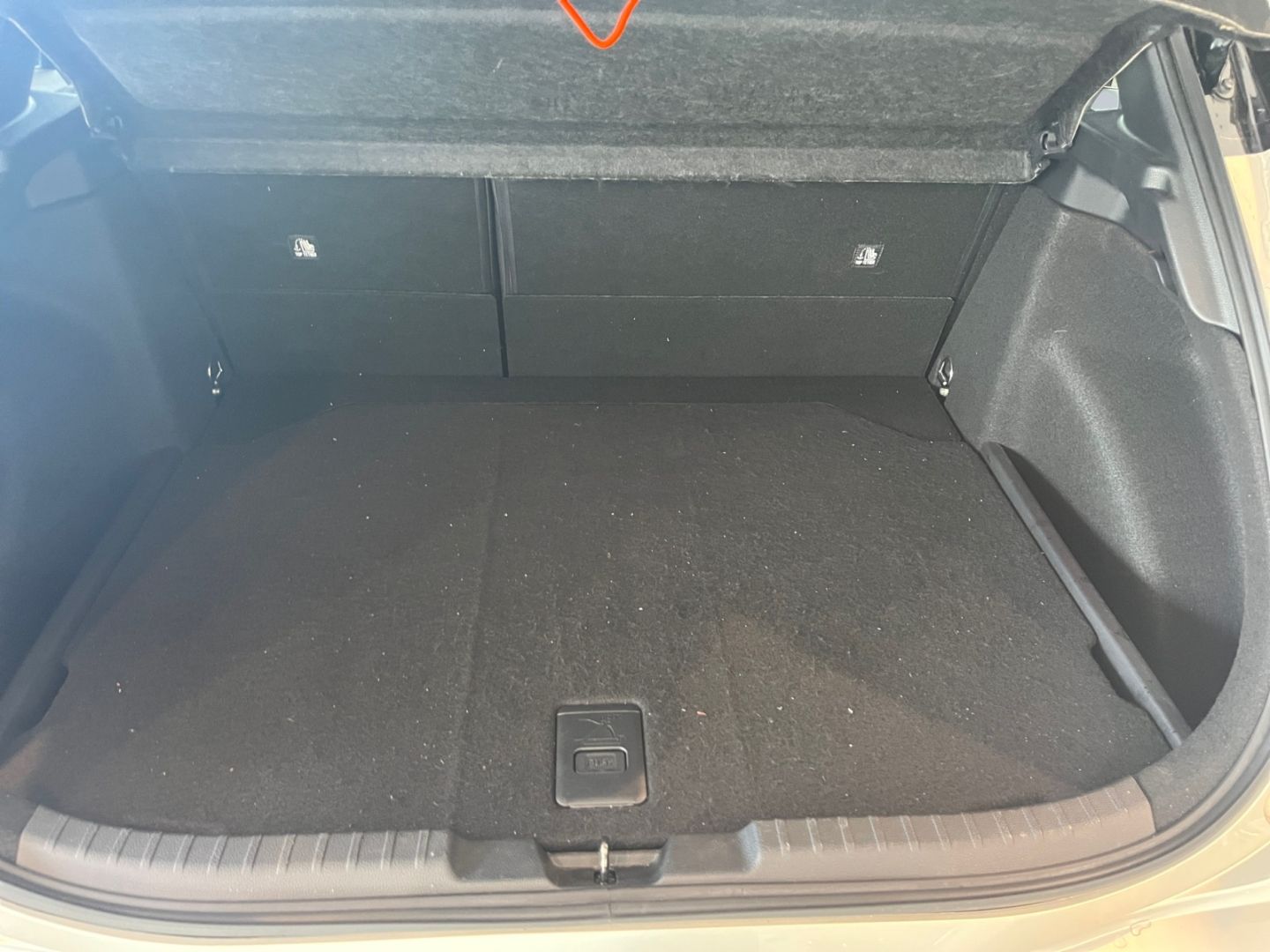 Toyota Corolla 2.0 Hybrid GR Sport - Samsaru's Car Outlet