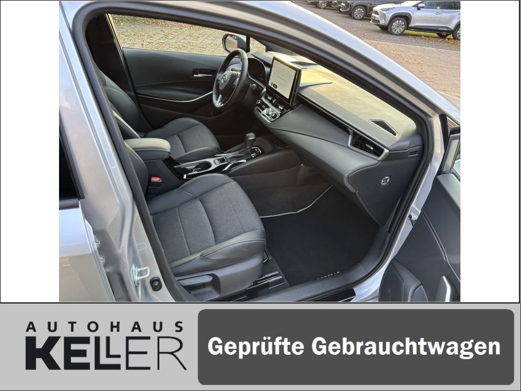 Toyota Corolla 1.8 Hybrid Touring Sports Teamplayer