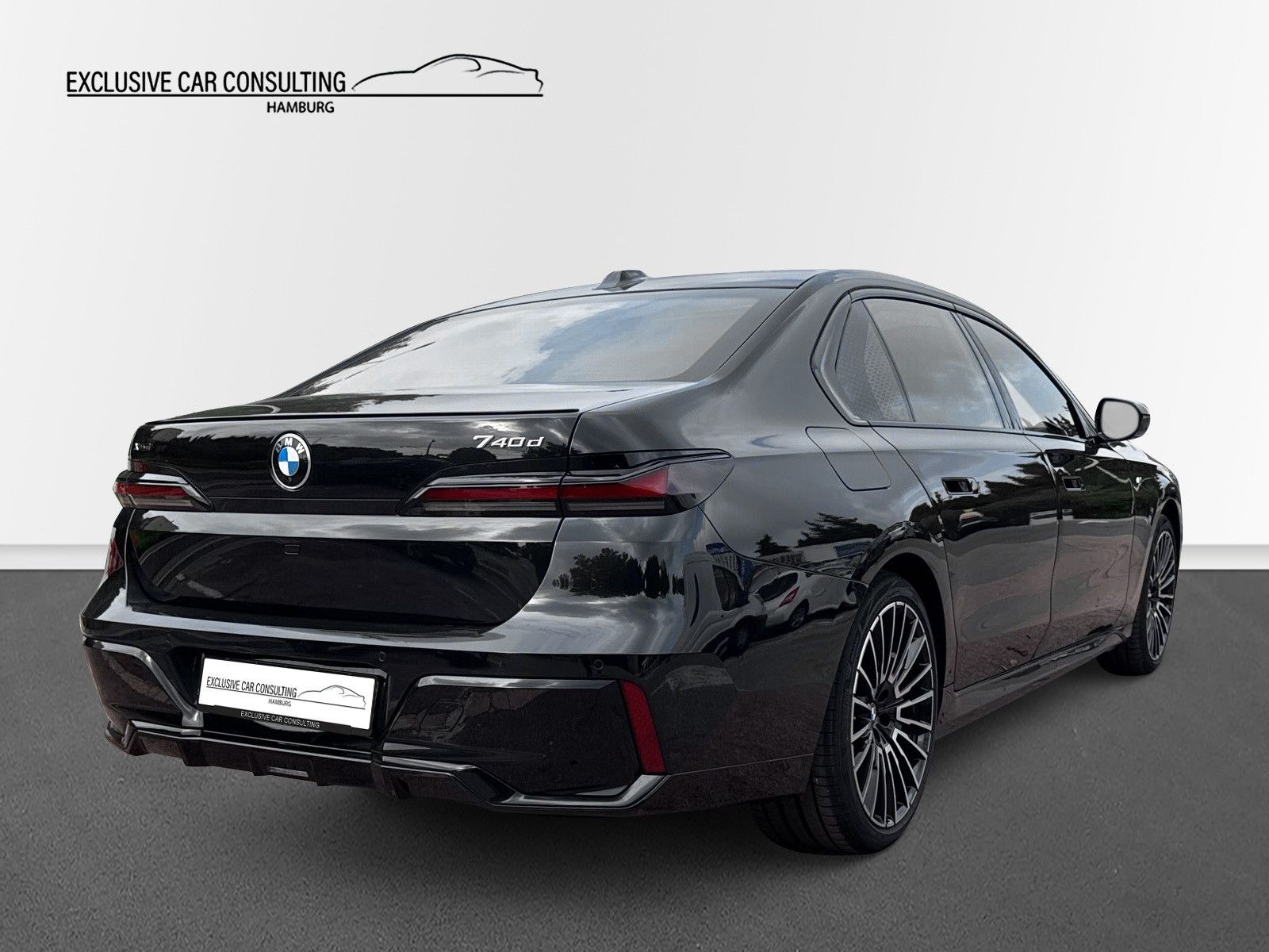 BMW 740d xDrive M SPORT PRO *TV *Executive Lounge