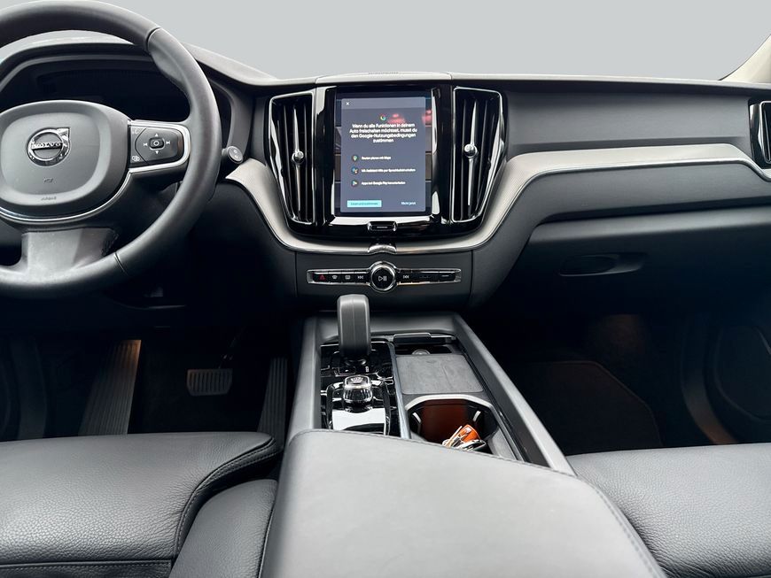 Volvo XC60 B5 B AWD Core