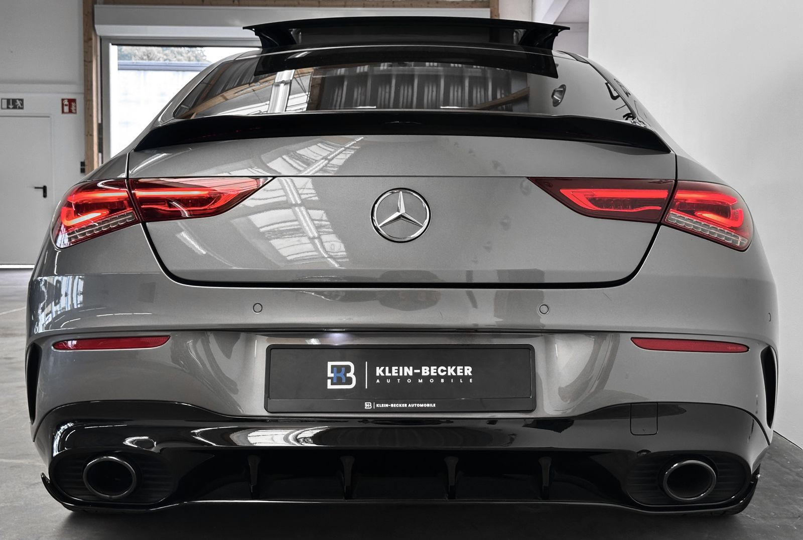 Mercedes-Benz CLA 35 AMG 4M - Samsaru's Car Outlet