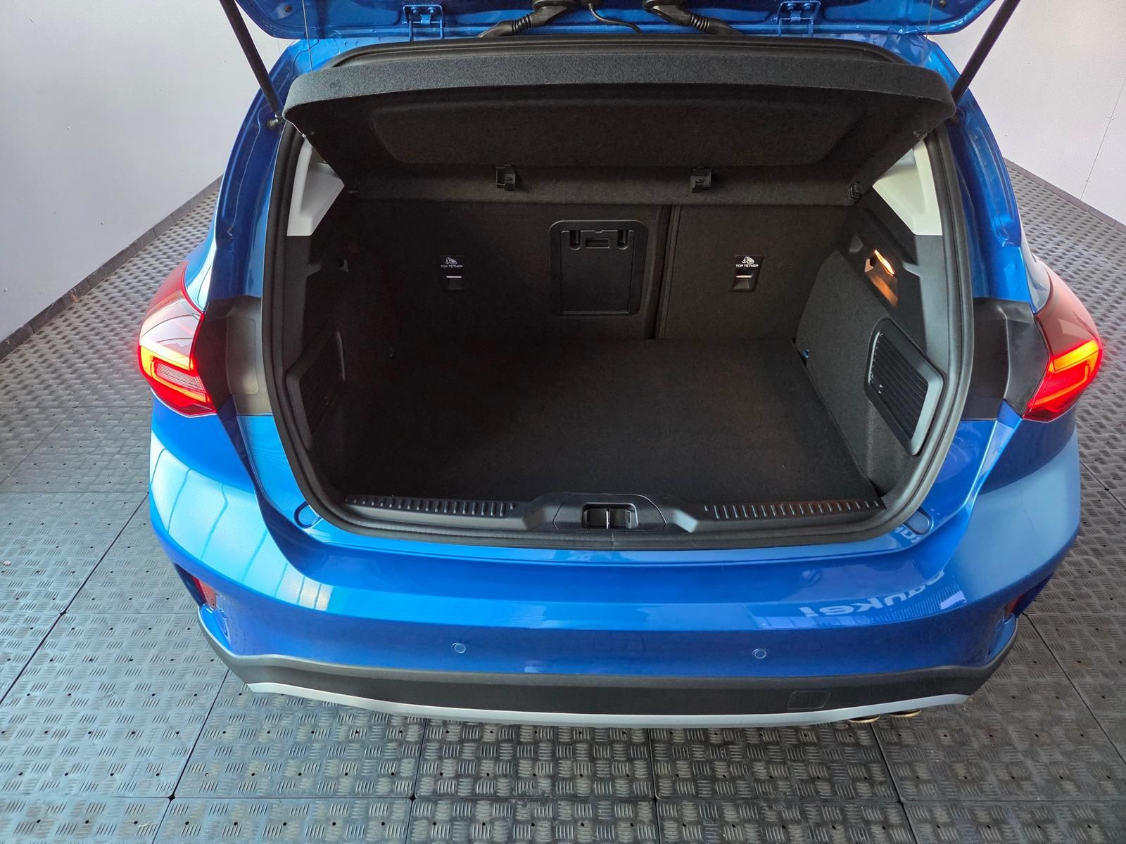 Ford Focus Active X+Metallic+B&O+Winterpaket+Automati
