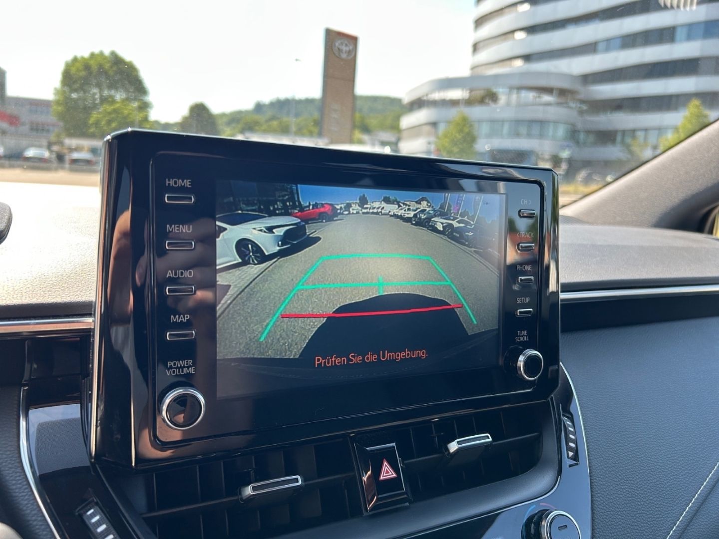 Toyota Corolla Touring Sports 2.0l Hybrid - Samsaru's Car Outlet