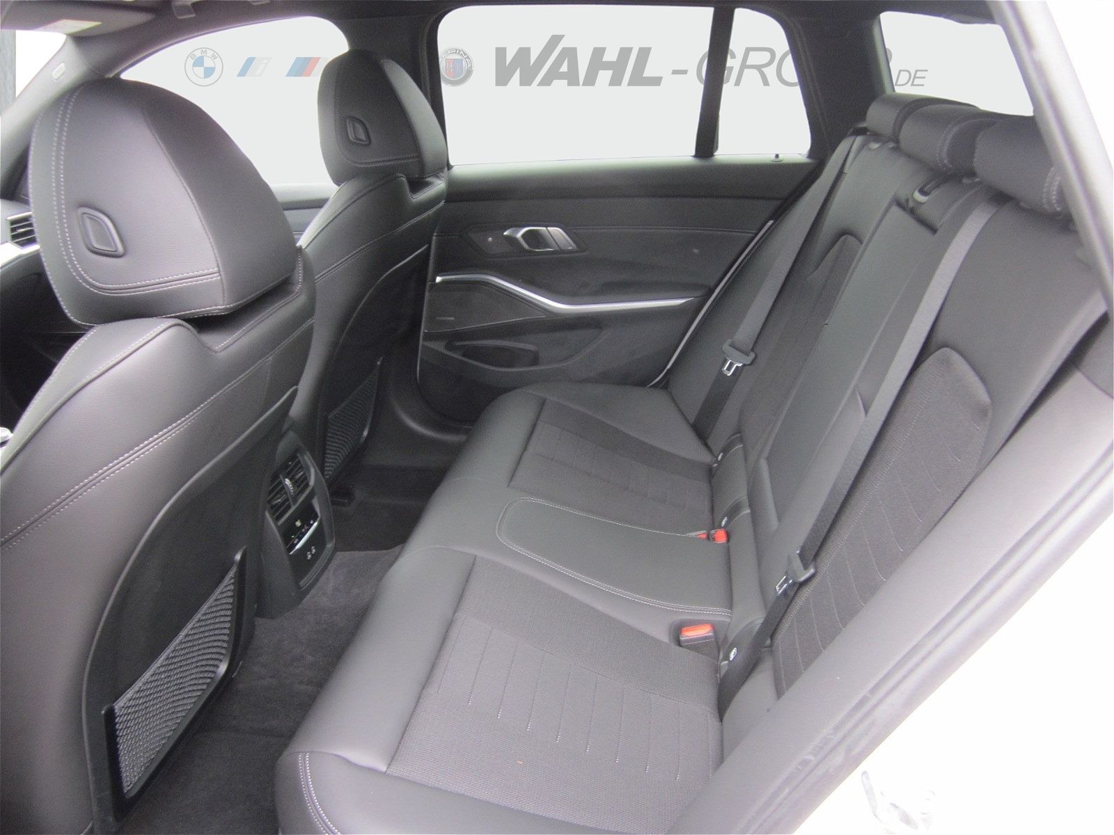 BMW 330e TOURING SPORT LINE - Samsaru's Car Outlet