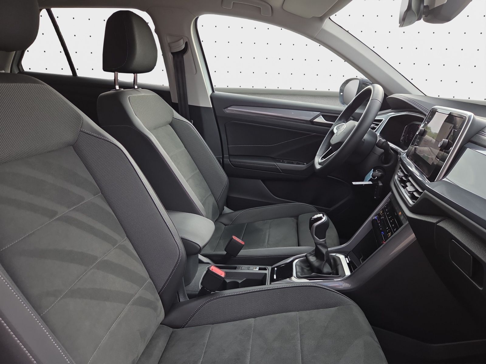 Volkswagen T-ROC 1.5 TSI STYLE - Samsaru's Car Outlet