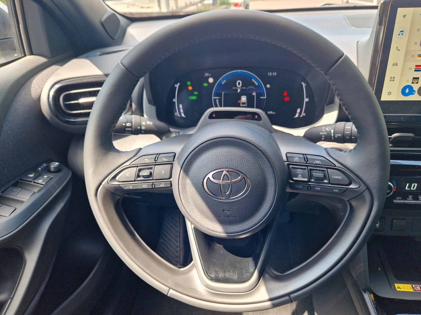 Toyota Yaris Cross 1,5-l-VVT-iE Teamplayer Safety P. V