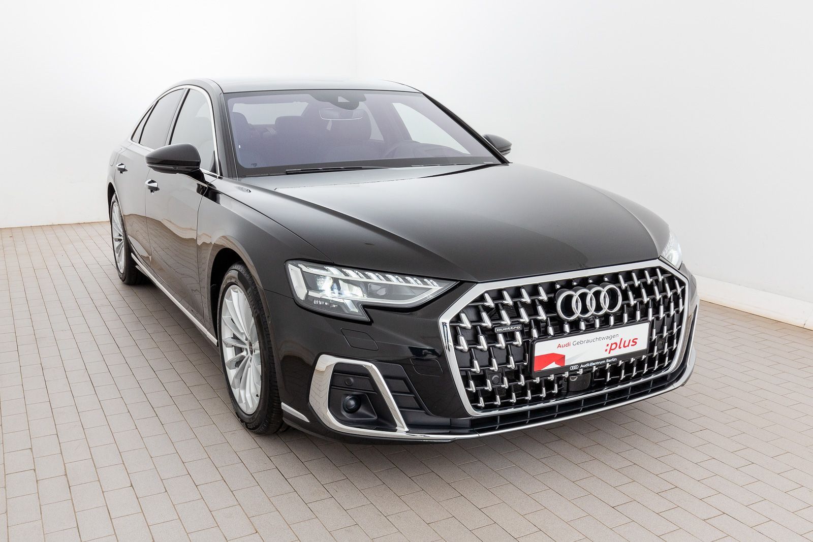 Audi A8 50 TDI quattro tiptr. - Samsaru's Car Outlet