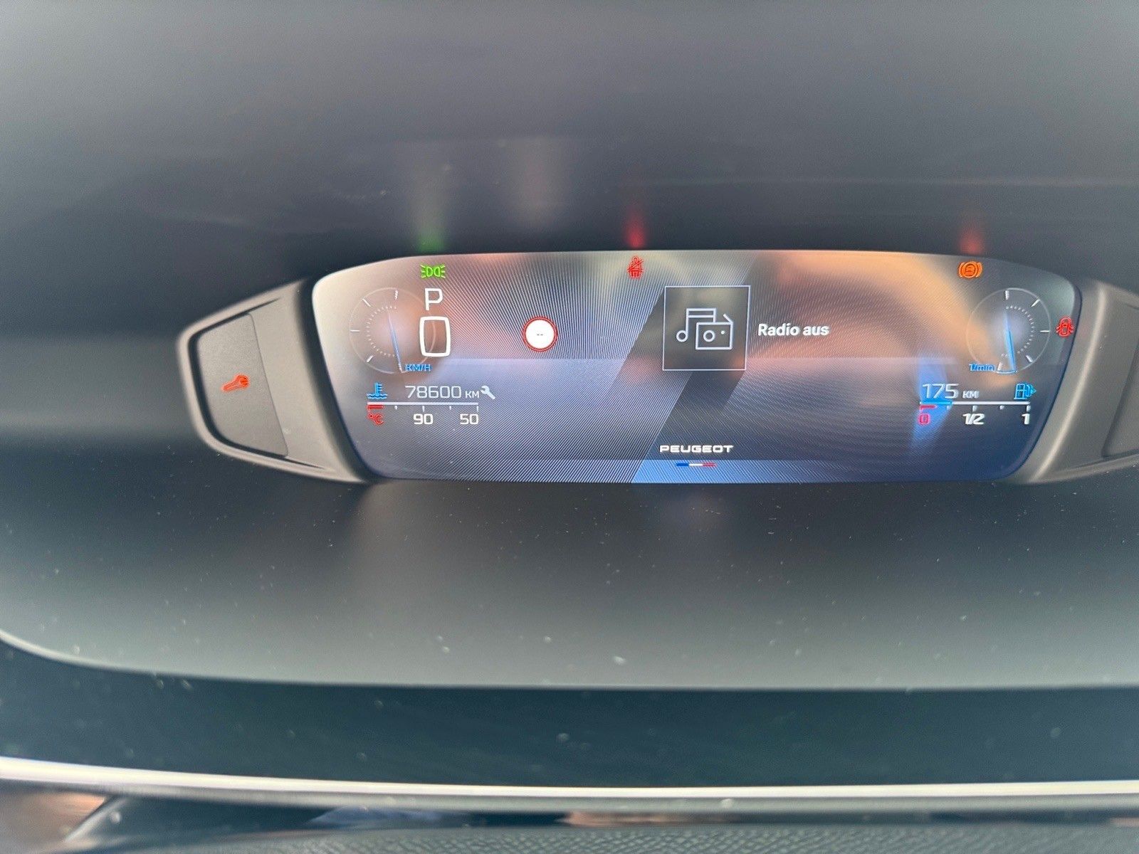 Peugeot 308 Active Pack - Samsaru's Car Outlet