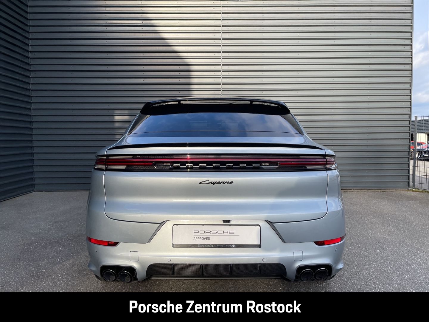 Porsche Cayenne E-Hybrid Coupe Sportabgas LED-Matrix