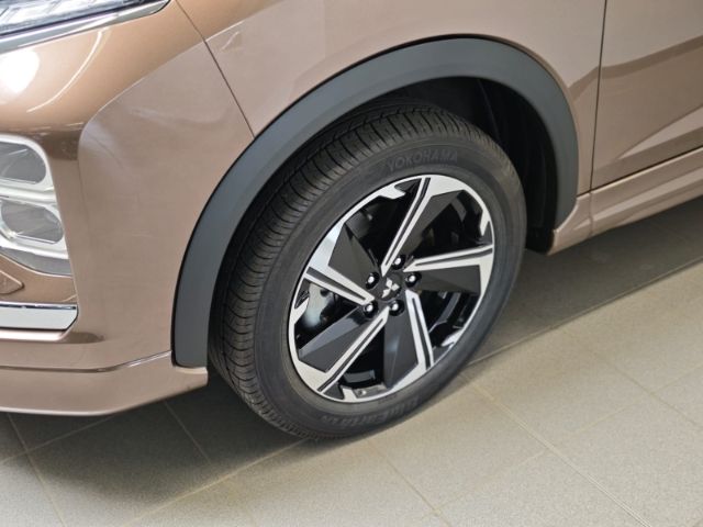 Mitsubishi Eclipse Cross Mitsubishi Plug-In Hybrid Plus Sel