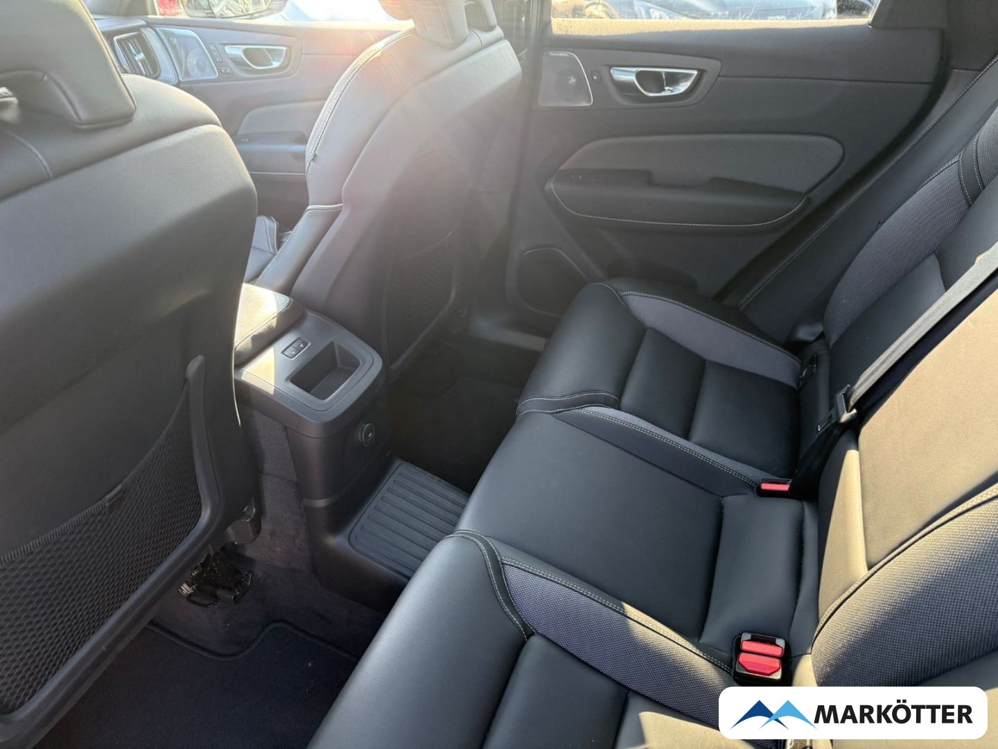 Volvo XC60 T8 AWD Ultimate Bright Recharge ACC/HUD