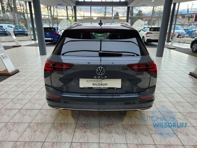Volkswagen Golf VIII 1.5 TSi Active - Samsaru's Car Outlet