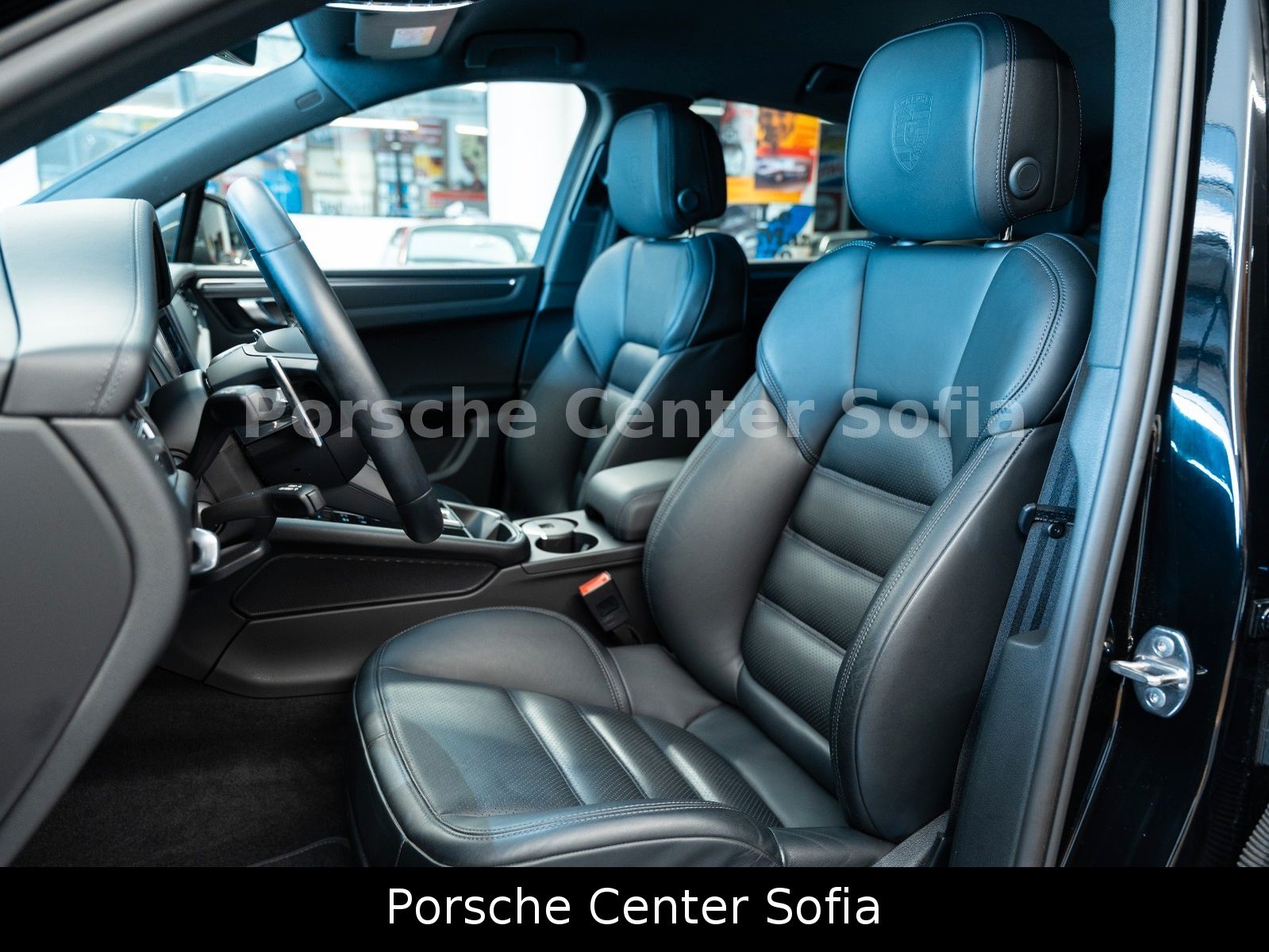 Porsche Macan T