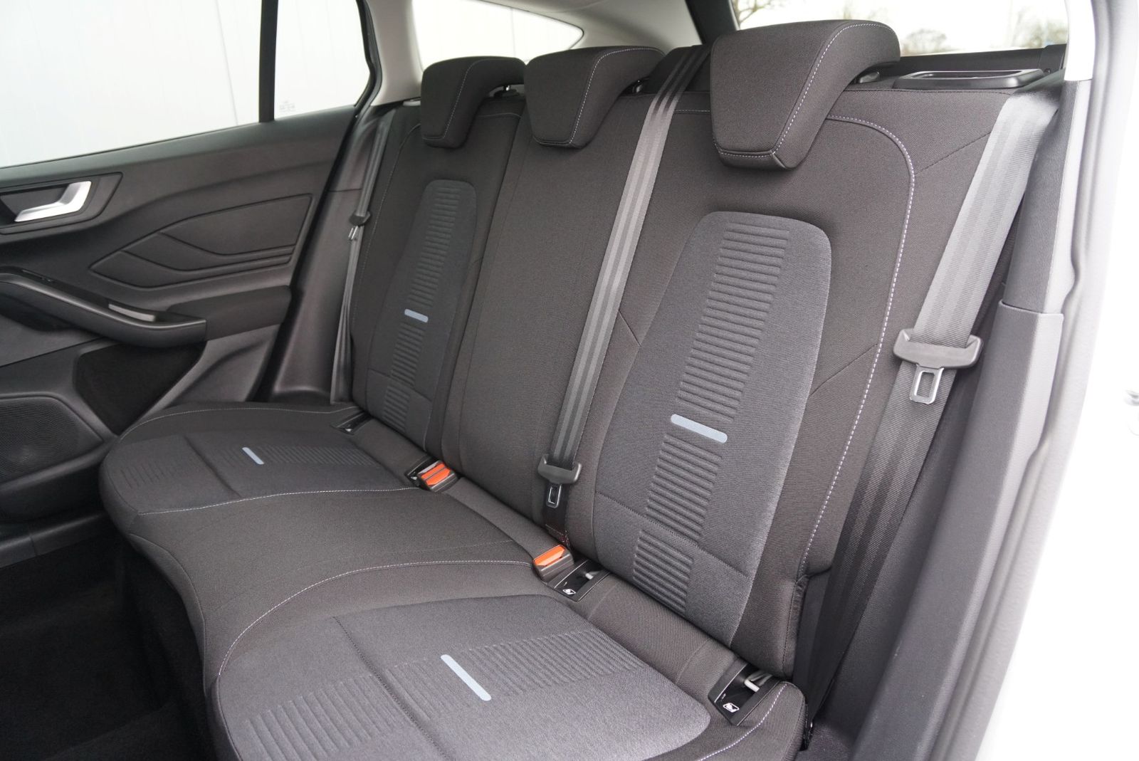 Ford Focus Turnier Aut. Active *Garantie*ACC*LED*