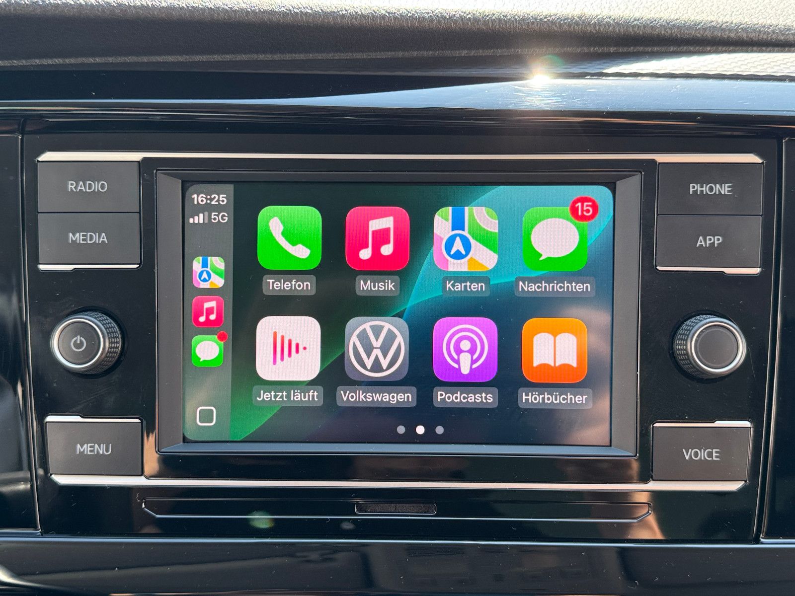 Volkswagen T6.1 Multivan 2.0 TDI Trendline - Samsaru's Car Outlet
