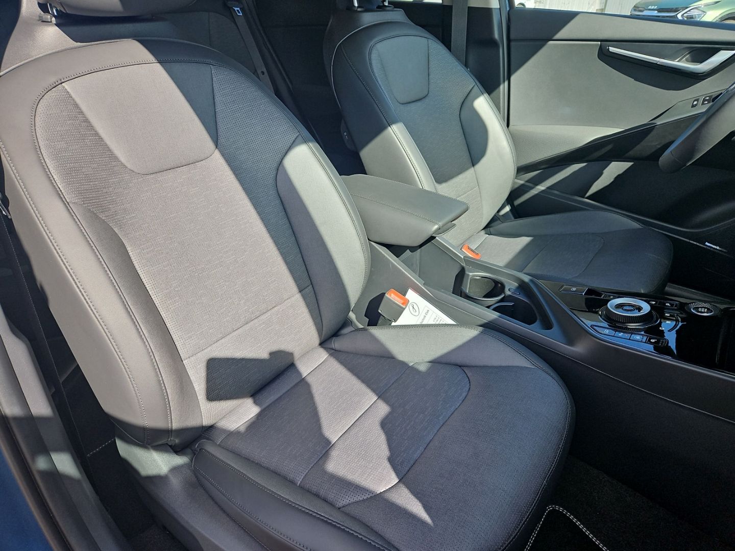 Kia Niro NIRO 1.6 DCT6 Plug-in Hybrid Spirit+ - Samsaru's Car Outlet