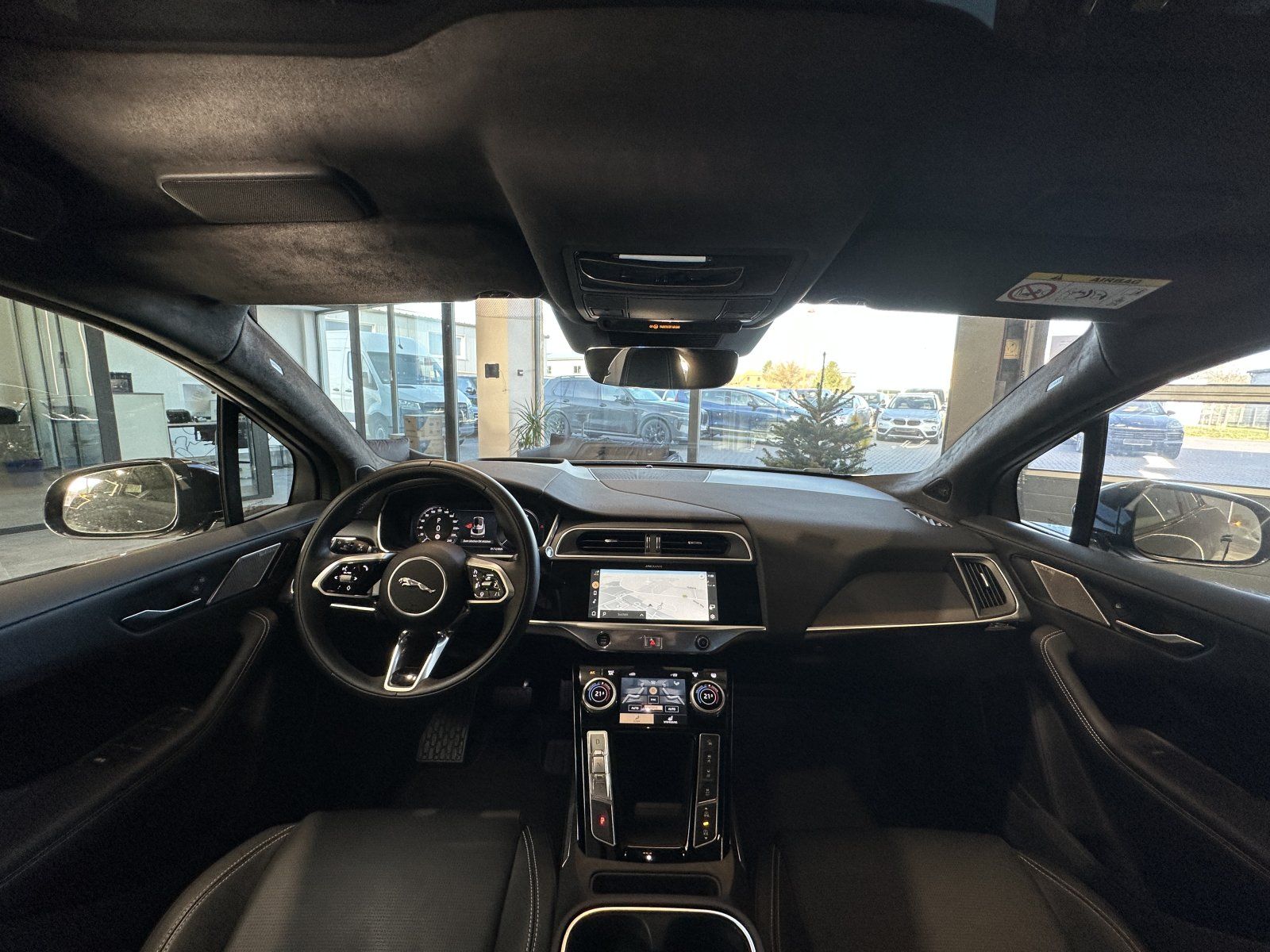 Jaguar I-PACE EV400 R-Dynamic HSE