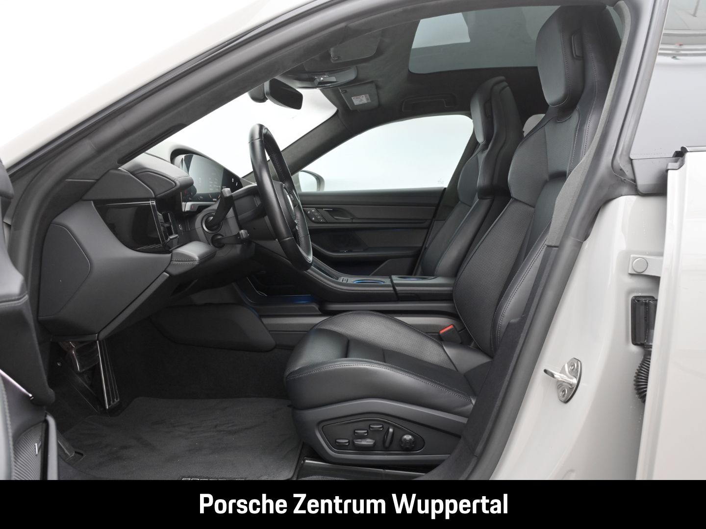 Porsche Taycan GTS Sport Turismo LED-Matrix Luftfederung