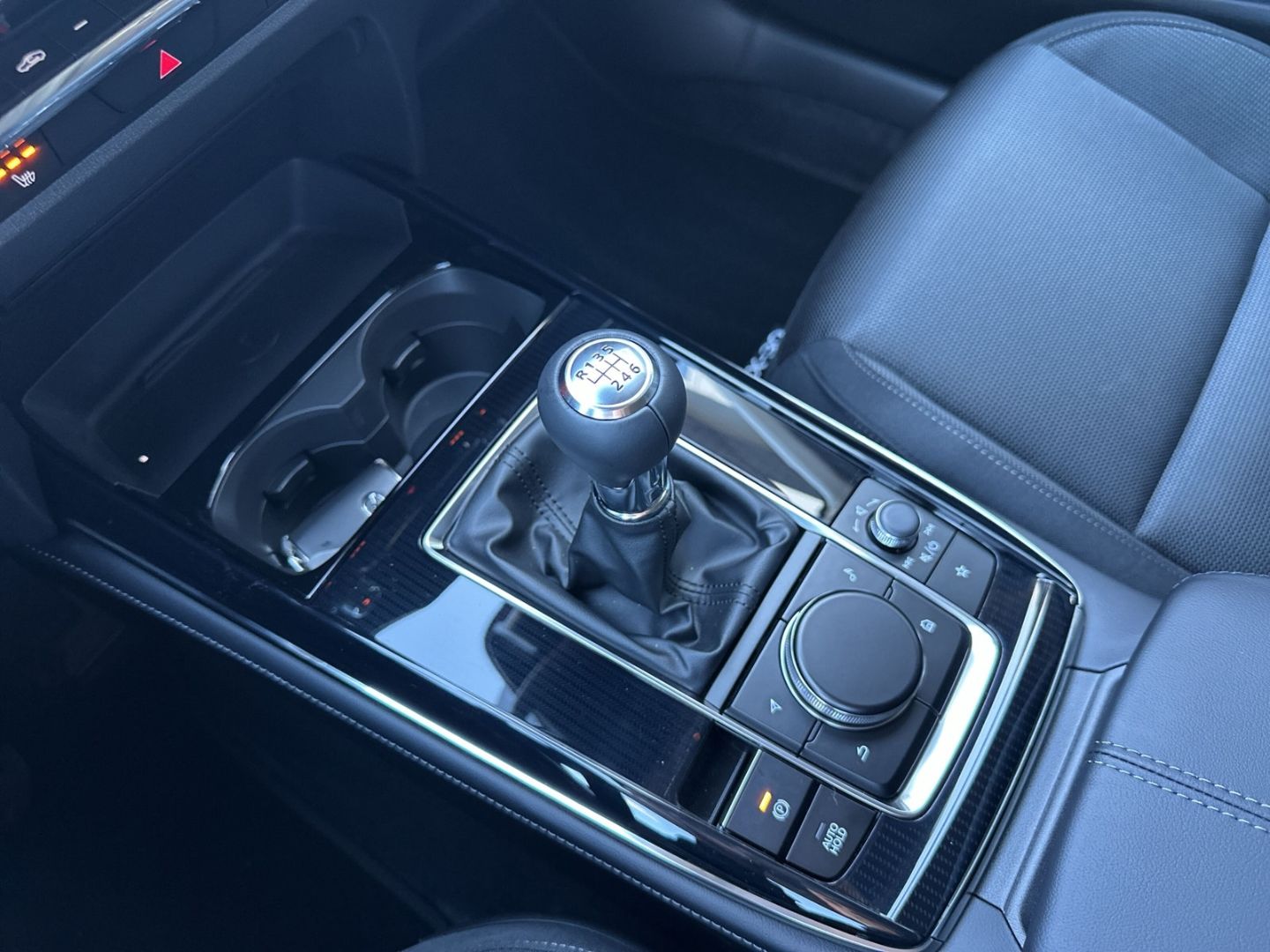 Mazda CX-30 Centre-Line 2WD 2.5 e-SKYACTIV-G 140 HUD N