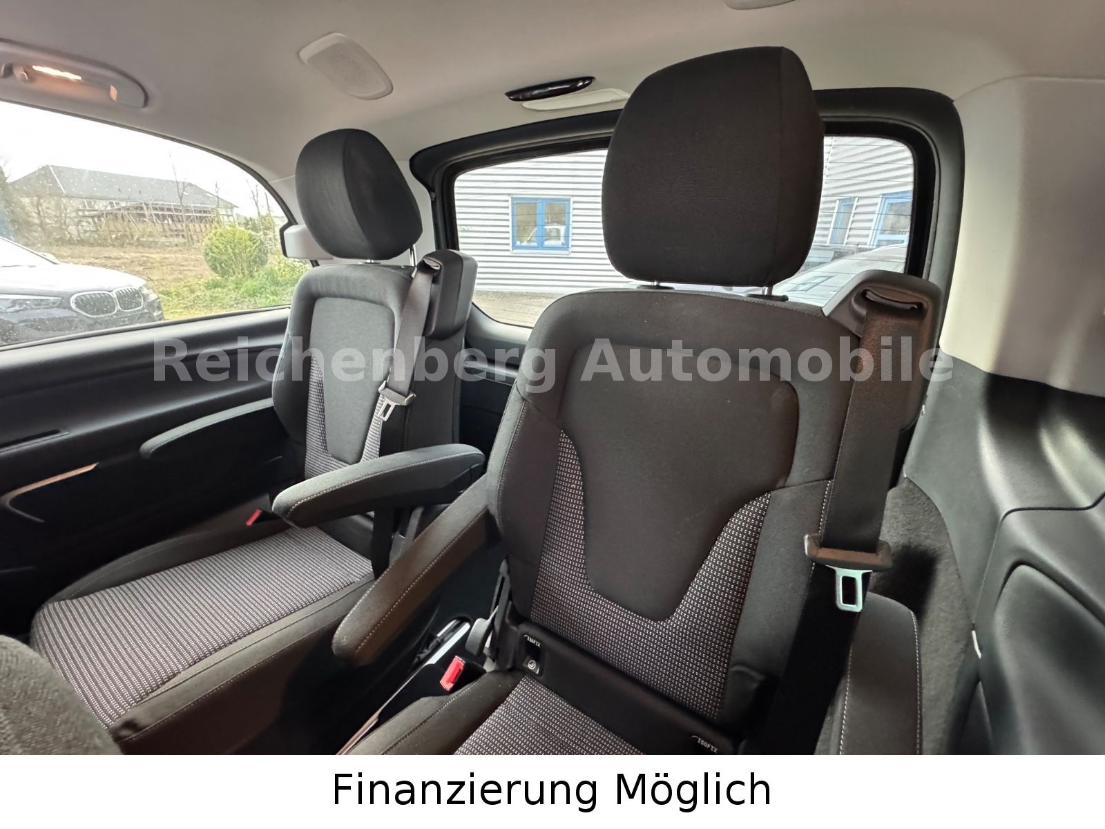 Mercedes-Benz V 250 - Samsaru's Car Outlet