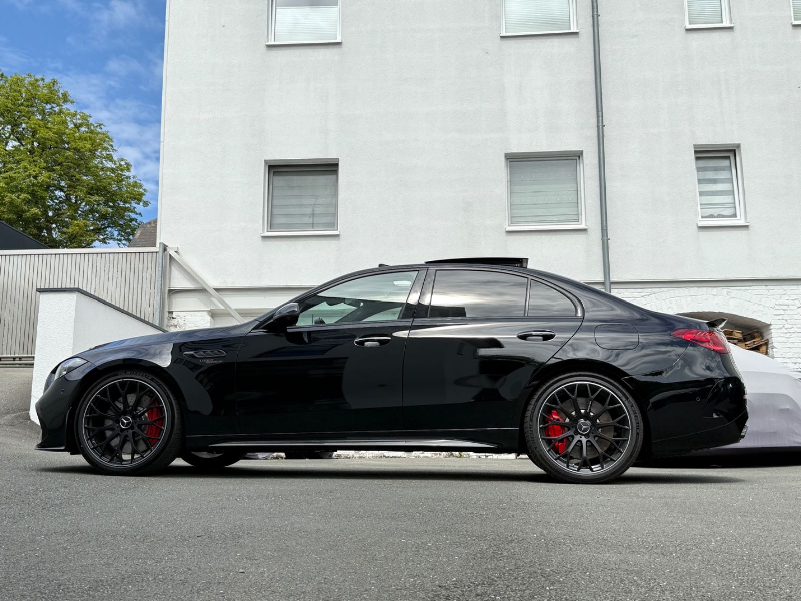 Mercedes-Benz C 63 S AMG - Samsaru's Car Outlet
