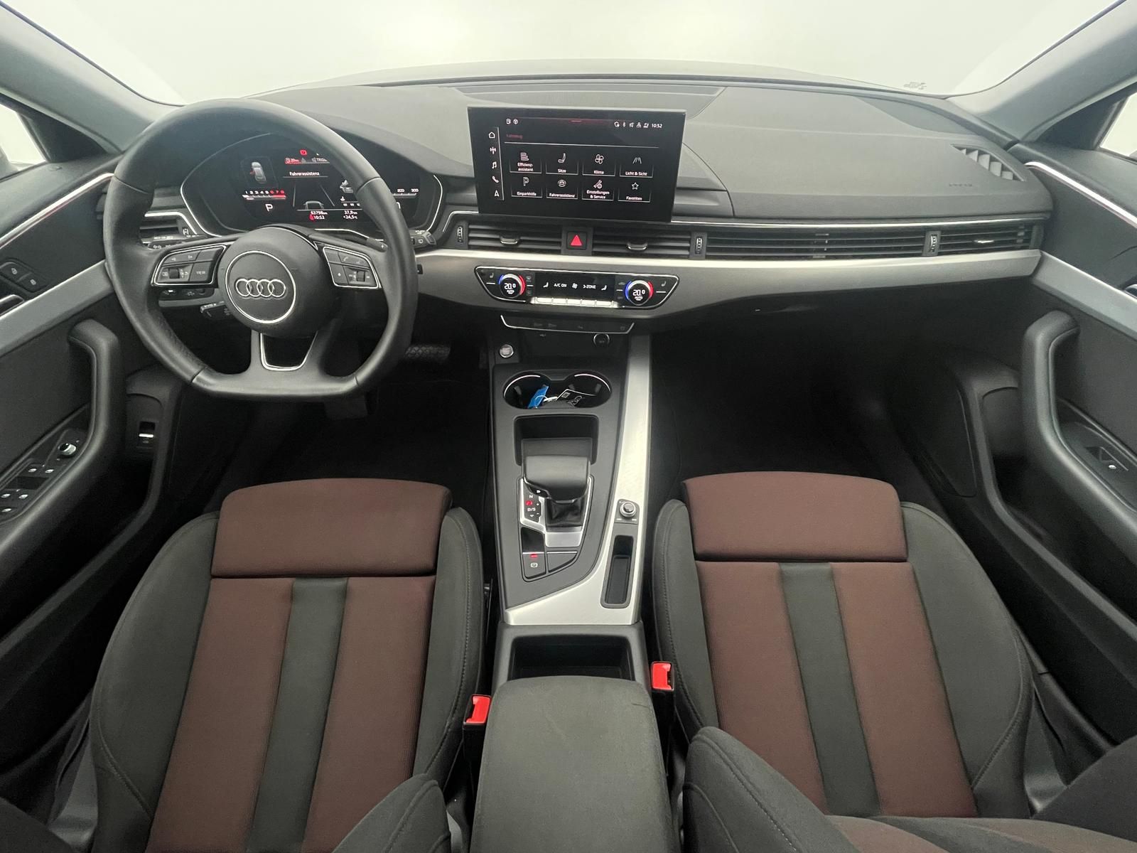 Audi A4 35 TFSI Advanced - Samsaru's Car Outlet