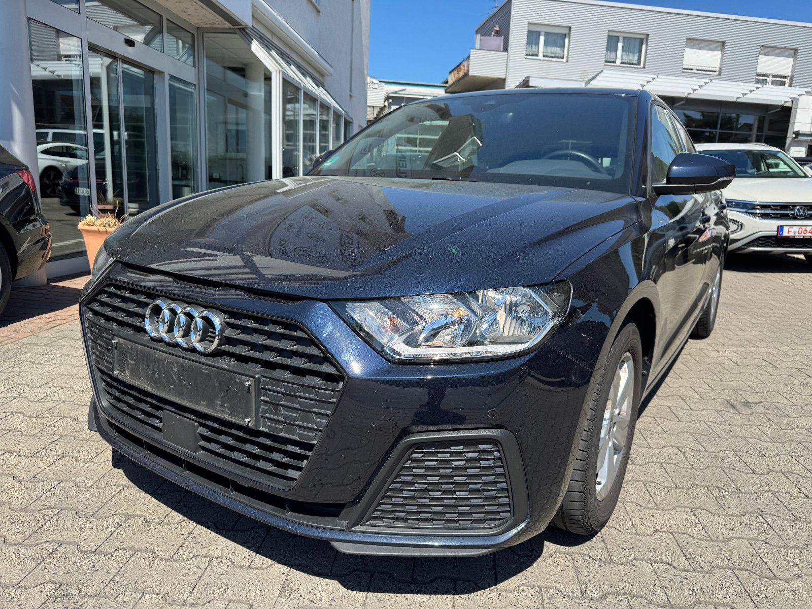 Audi A1 Sportback 25 TFSI S line - Samsaru's Car Outlet