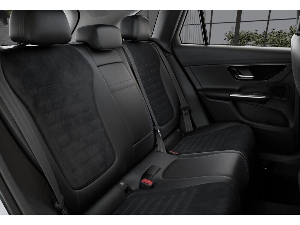Mercedes-Benz GLC 300 4M AMG-Sport/Pano/AHK/Distr/Memo/Totw/19