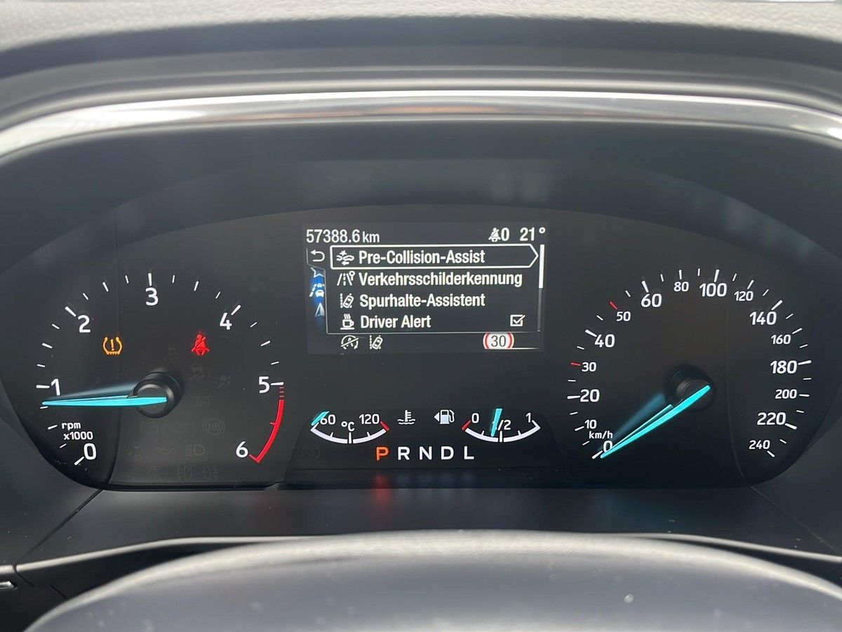 Ford Focus 2.0 EcoBlue Titanium *LED*AUT*Navi*SHZ*FSH