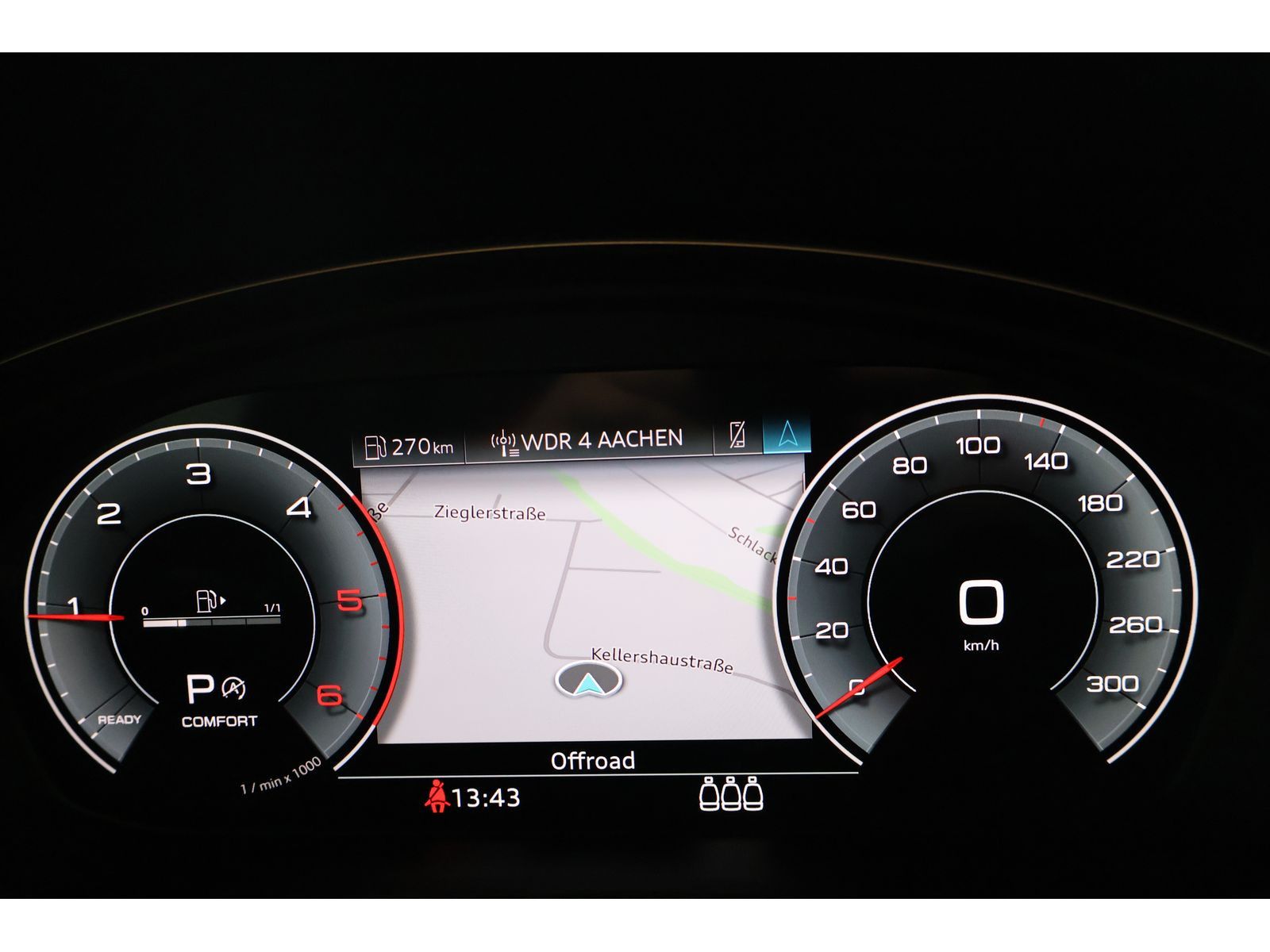 Audi A4 Avant 50 TDI quattro S line Matrix*SH*VC+