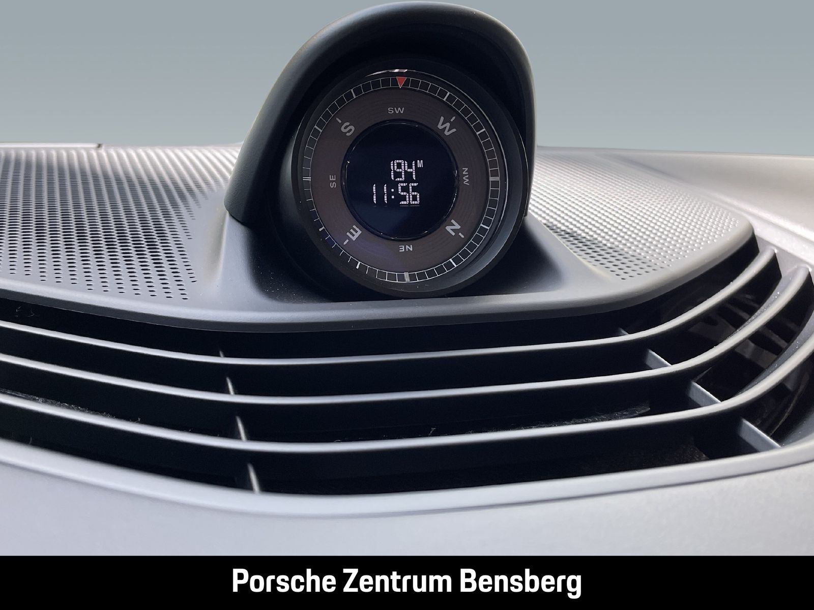 Porsche Taycan 4S Cross Turismo