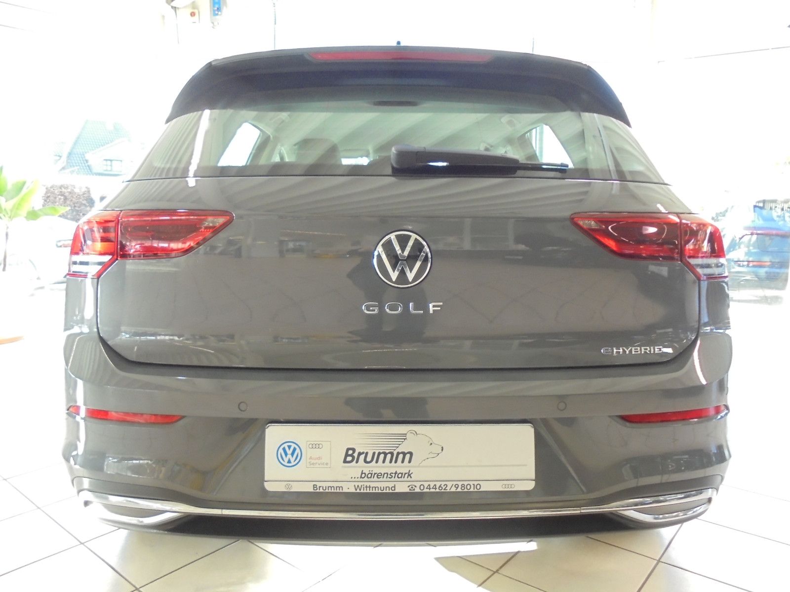 Volkswagen Golf VIII Style eHybrid - Samsaru's Car Outlet