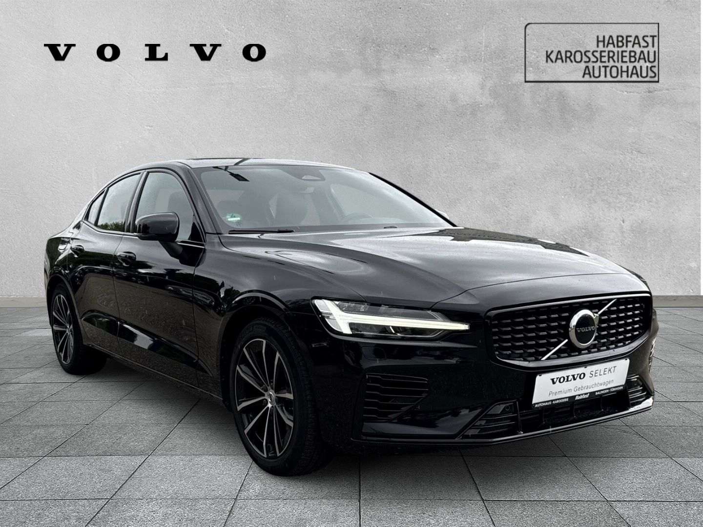 Volvo S60 Plus Dark Plug-In Hybrid AWD T8 Twin Engine