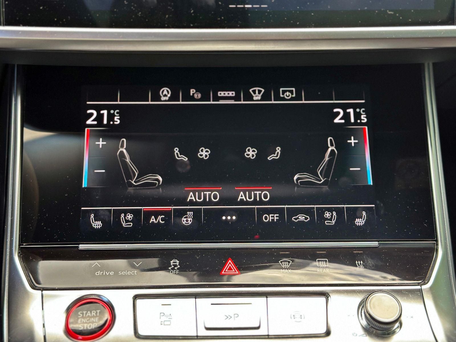 Audi RS6 Avant BLACK PANO HUD LASER NACHTS 280km/h
