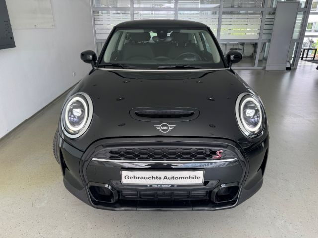 MINI Cooper S - Samsaru's Car Outlet