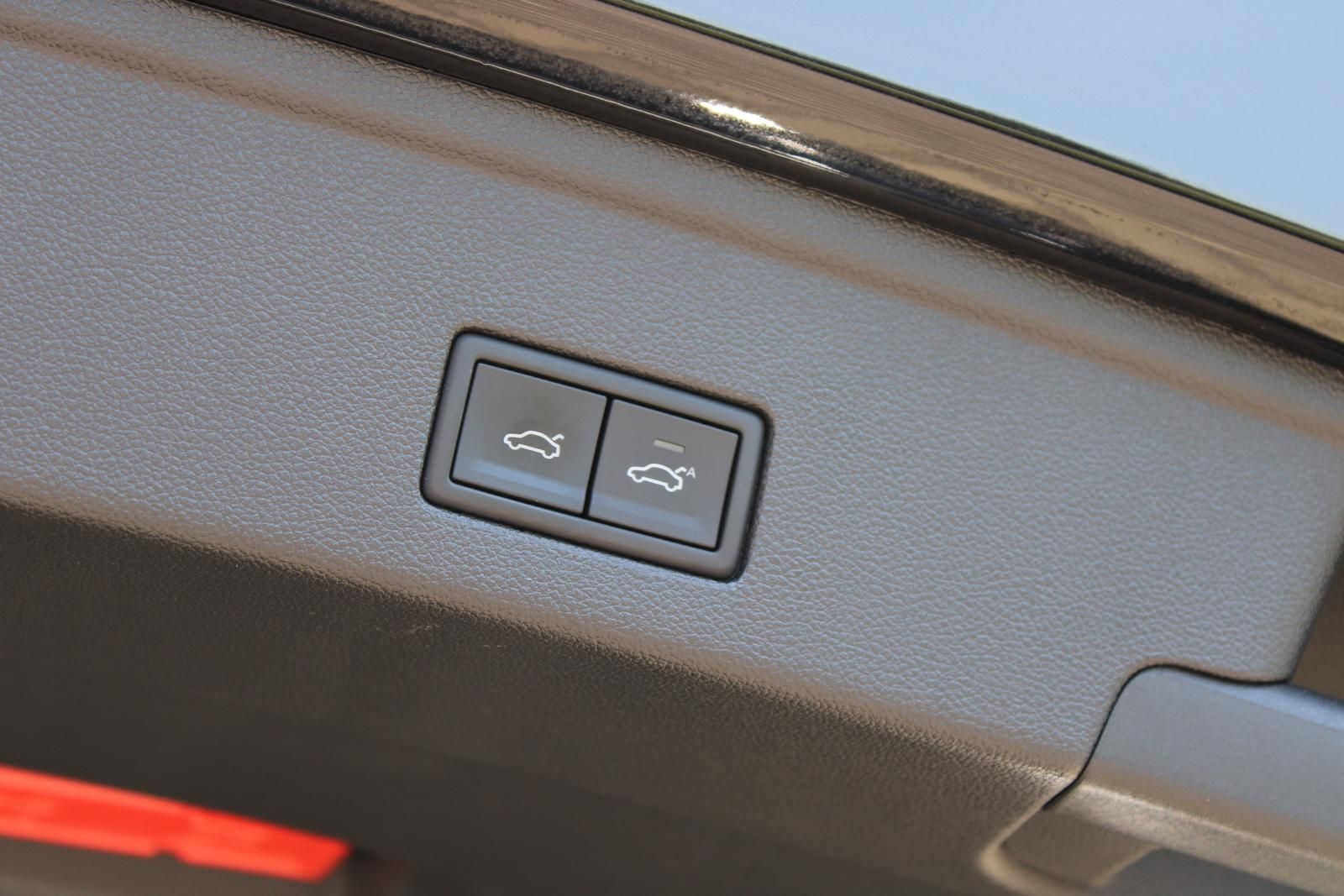 Volkswagen Touareg 4.0-V8-TDI *LAST-EDITION*R-LINE*Dynaudio