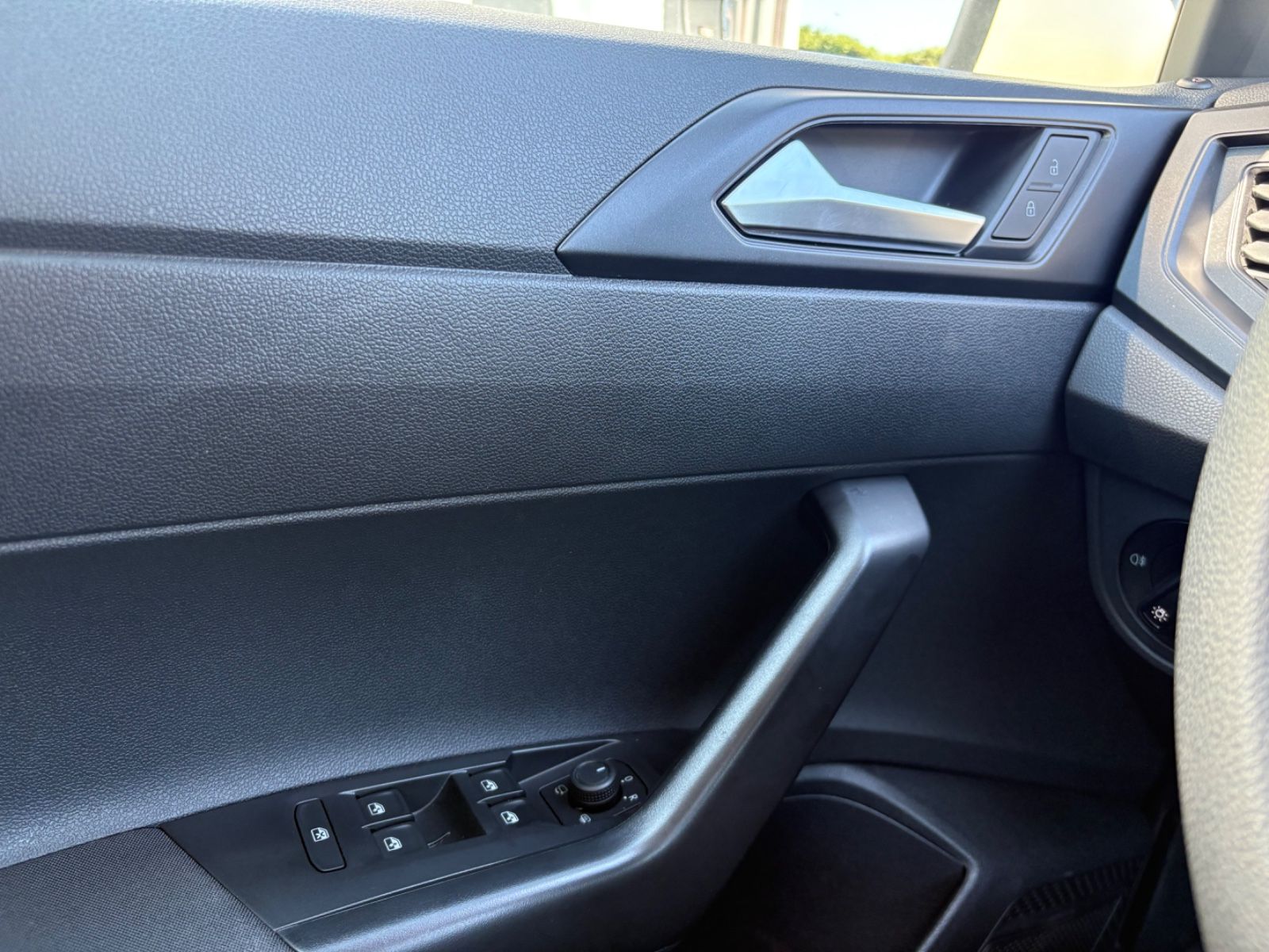 Volkswagen Taigo - Samsaru's Car Outlet