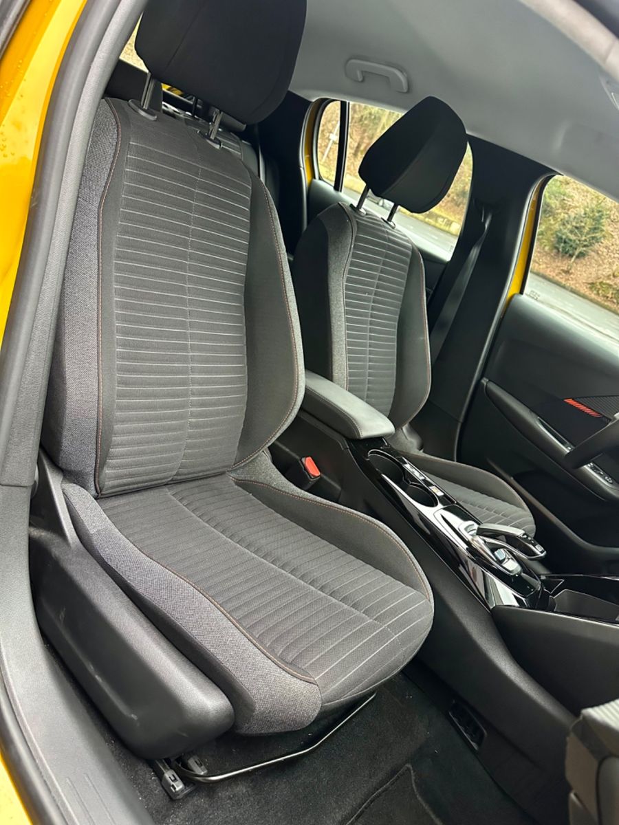 Peugeot e-208 Active Pack - Samsaru's Car Outlet