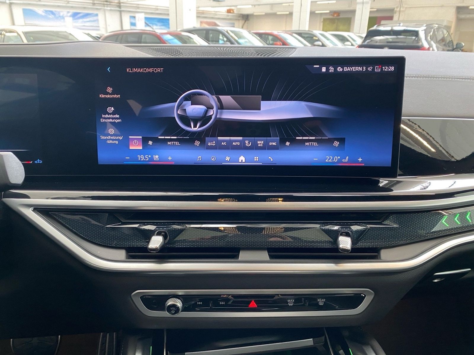 BMW X6 xDrive40d M Sport HUD DA Pro Pano AHK STH H/K