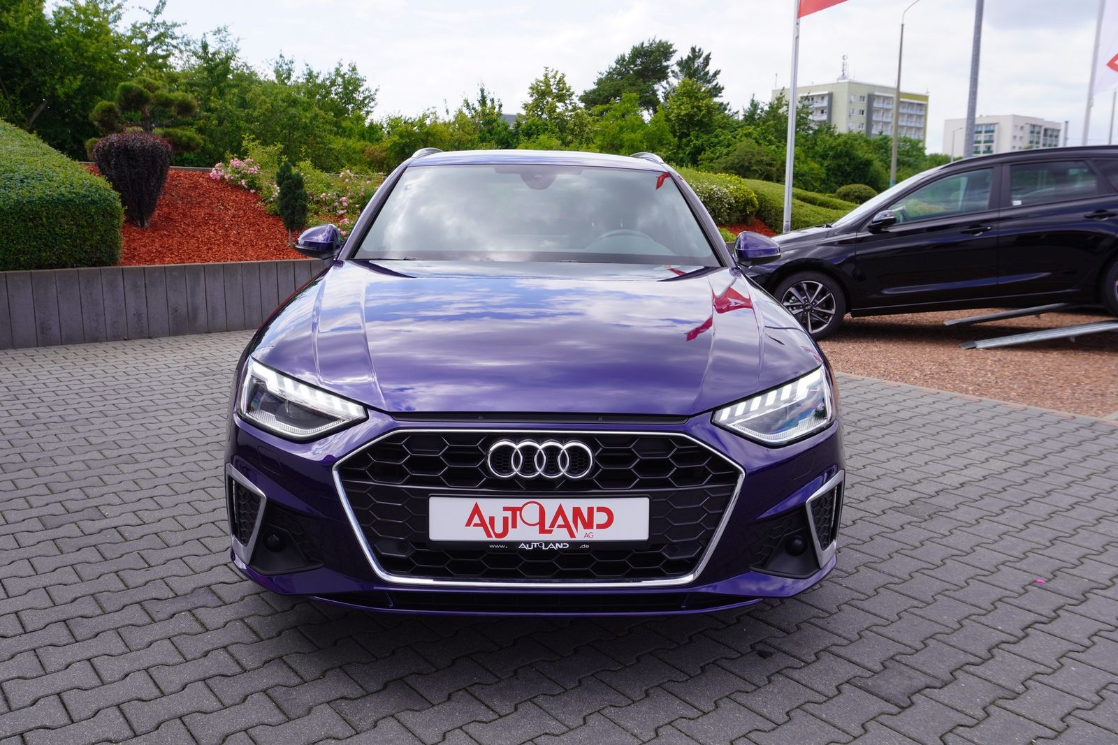 Audi A4 Avant 40 TDI S-Tronic S-Line - Samsaru's Car Outlet