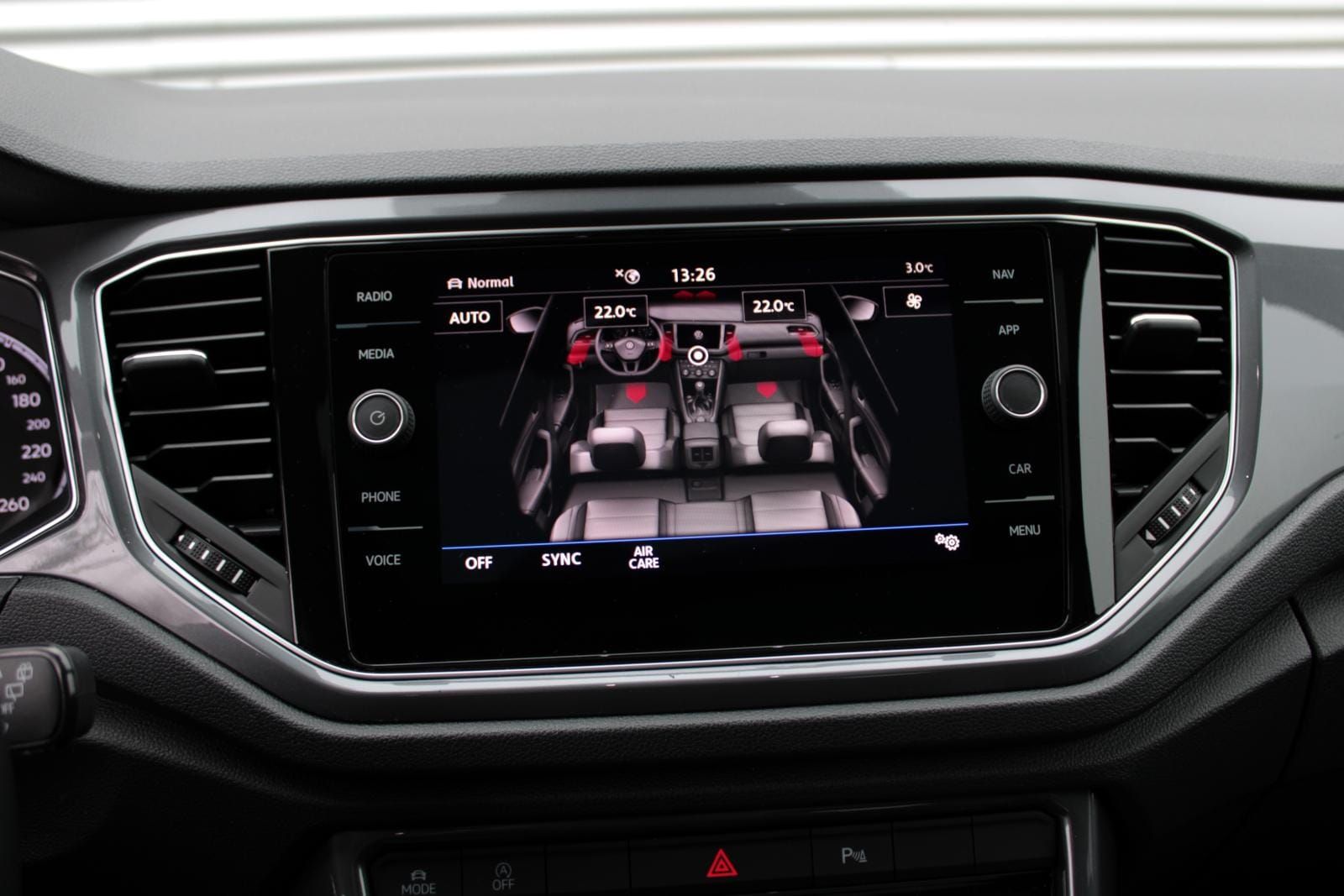 Volkswagen T-ROC 1.5TSI R-Line - Samsaru's Car Outlet