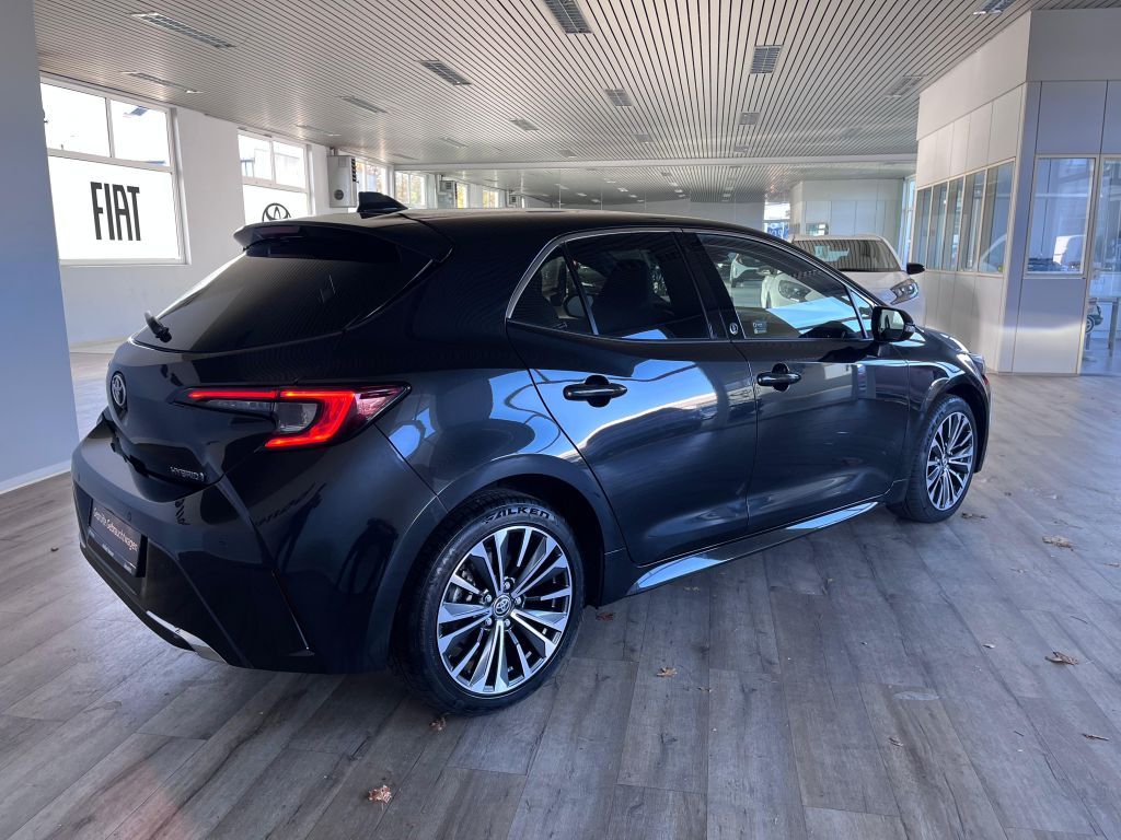 Toyota Corolla 1.8 Hybrid Team Deutschland